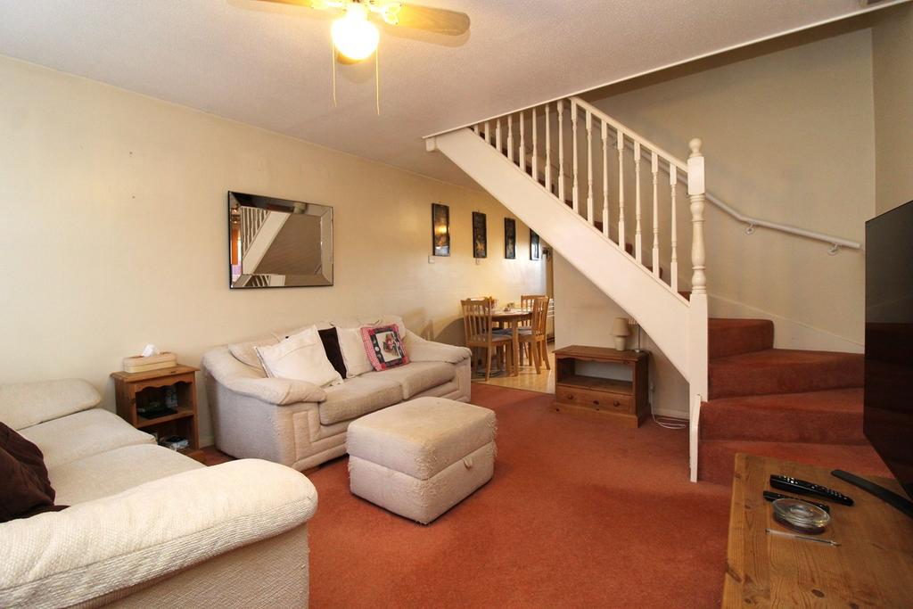 Peartree Road, Herne Bay, CT6 2 bed terraced house for sale £250,000