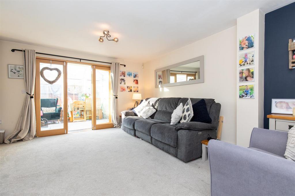 Wellesbourne Road, Barford 3 bed end of terrace house for sale £350,000