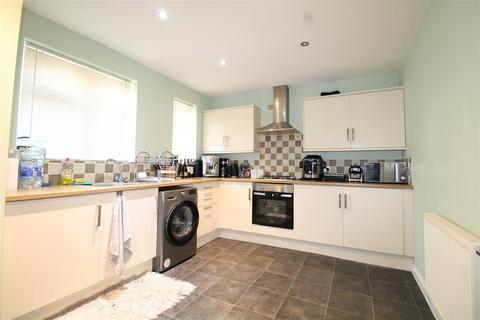 25 Bath Road, Quarry Bank, Brierley Hill, DY5 1AZ