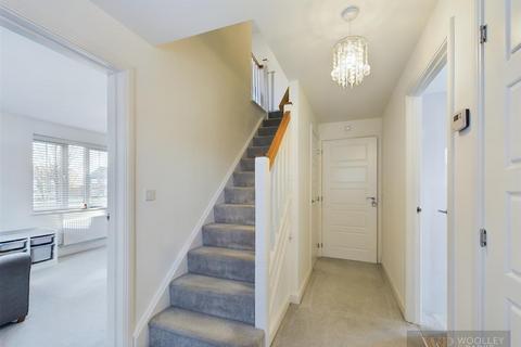 3 bedroom semi-detached house for sale - Dunnock Drive, Beverley