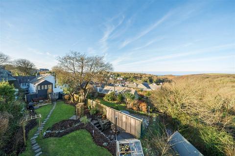 The White House Fore Street, Boscastle, PL35 0AX