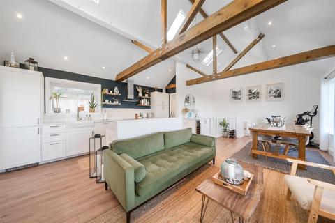 The White House Fore Street, Boscastle, PL35 0AX