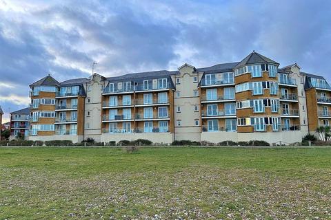 2 bedroom flat for sale, San Diego Way, Sovereign Harbour, Eastbourne BN23