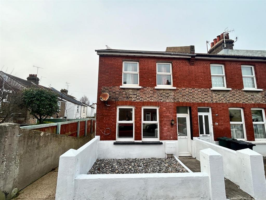 Fairlight Road Eastbourne Bn22 3 Bed End Of Terrace House For Sale £