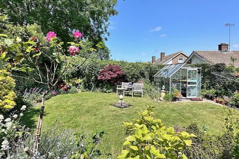 3 Claxton Close, Eastbourne, BN21 2RT