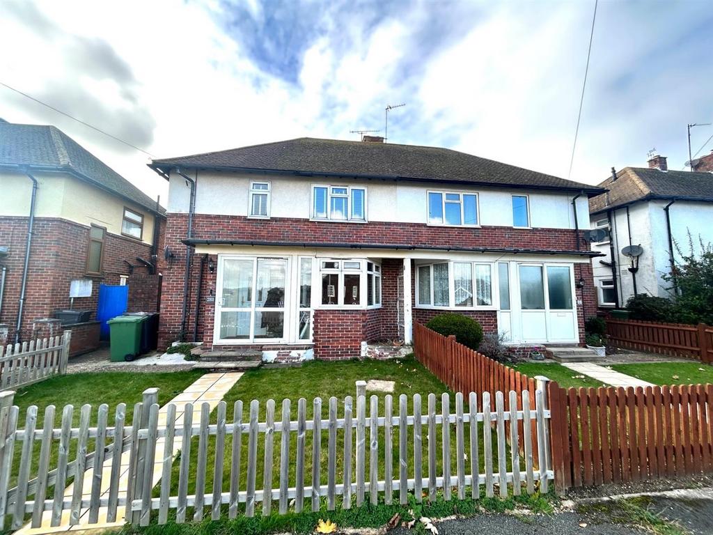 Victoria Drive, Eastbourne BN20 3 bed semidetached house for sale £