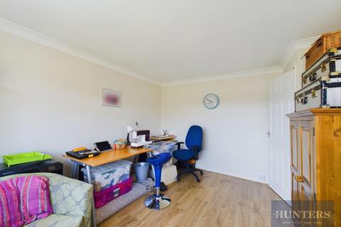 17 Durham Close, Cheltenham, GL51 3DF