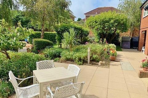 1 bedroom retirement property for sale, Colonel Stevens Court, Granville Road, Eastbourne BN20