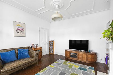 59 Green Dragon Lane, London, N21 2LB