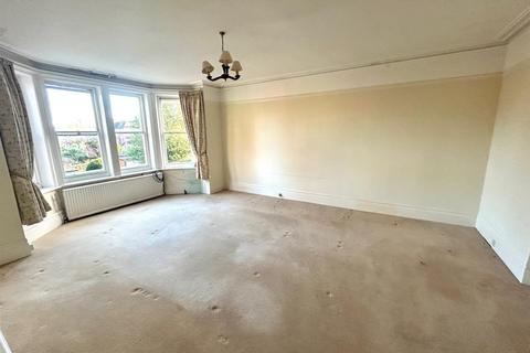 5 bedroom apartment for sale - Grassington Road, Eastbourne BN20