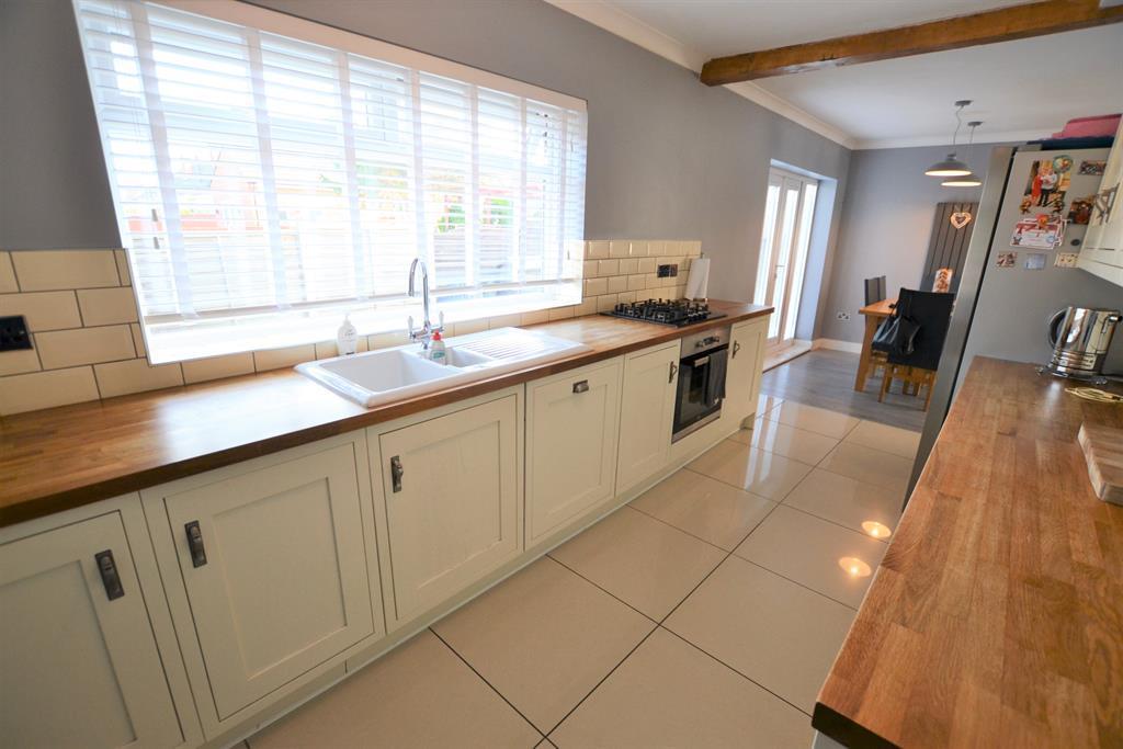 Headley Road, Headley Park, Bristol, BS13 4 bed detached house for sale