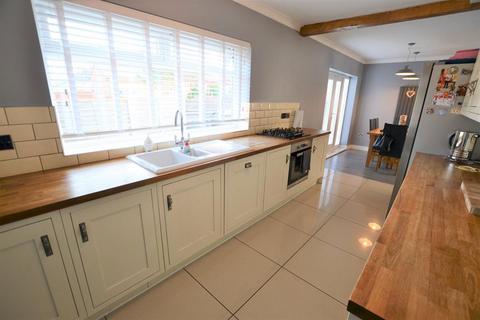 4 bedroom detached house for sale, Headley Road, Headley Park, Bristol, BS13