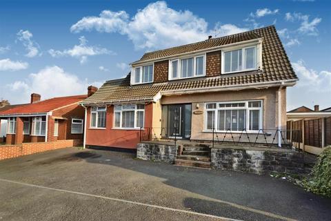 4 bedroom detached house for sale, Headley Road, Headley Park, Bristol, BS13