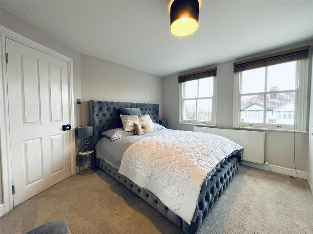 Bedroom 1 Aspect 2