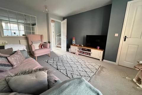 8 Goodwood Close, Burton Latimer, Kettering, NN15 5WP