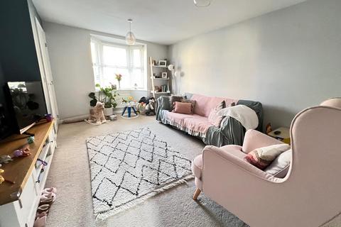 8 Goodwood Close, Burton Latimer, Kettering, NN15 5WP