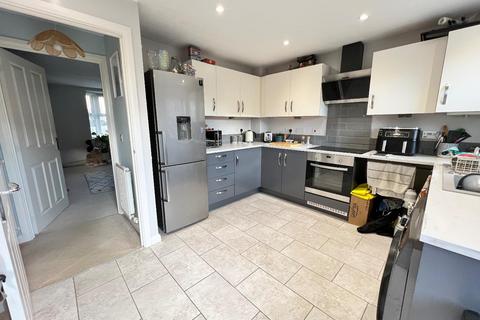 8 Goodwood Close, Burton Latimer, Kettering, NN15 5WP