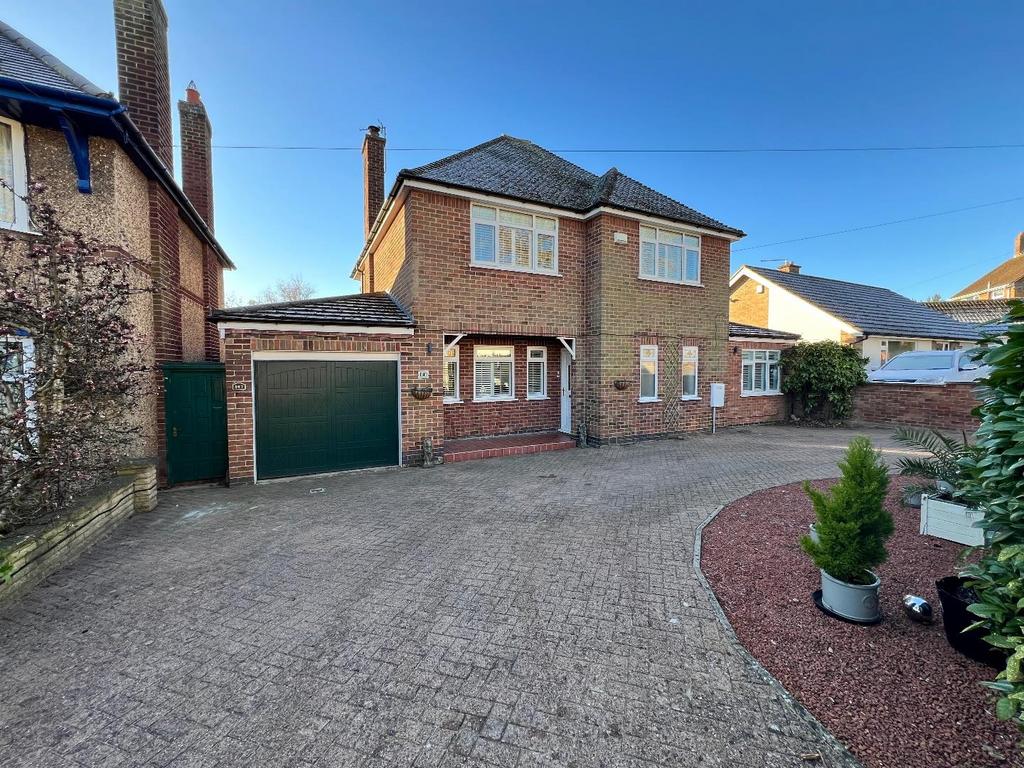 Rushton Road, Desborough, Kettering 3 bed detached house for sale £