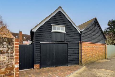 Property to rent, Garage, Off Pound Lane, Hadleigh, Ipswich Suffolk