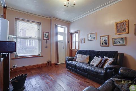 3 bedroom end of terrace house for sale, Coronation Street, Elland