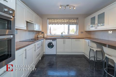12 Anglesey Close, Allesley, Coventry, CV5 9GB