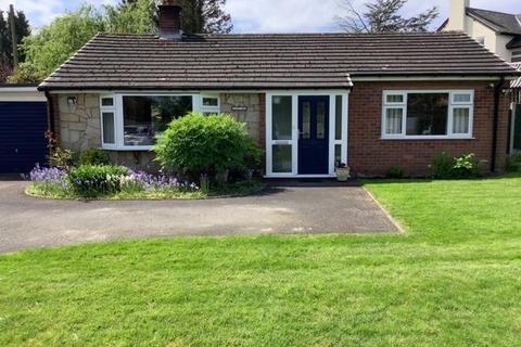 2 bedroom detached bungalow for sale, Station Road, Llanymynech