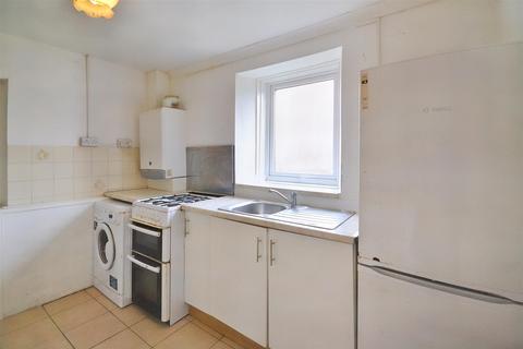 3 bedroom terraced house for sale, William Street, Cardigan