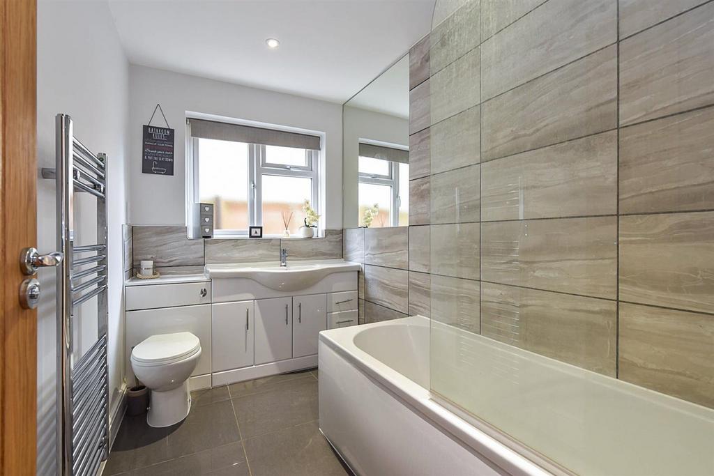 Main Bathroom