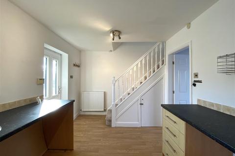 11 Cambridge Close, Biddulph, Stoke-on-trent, ST8 6UB