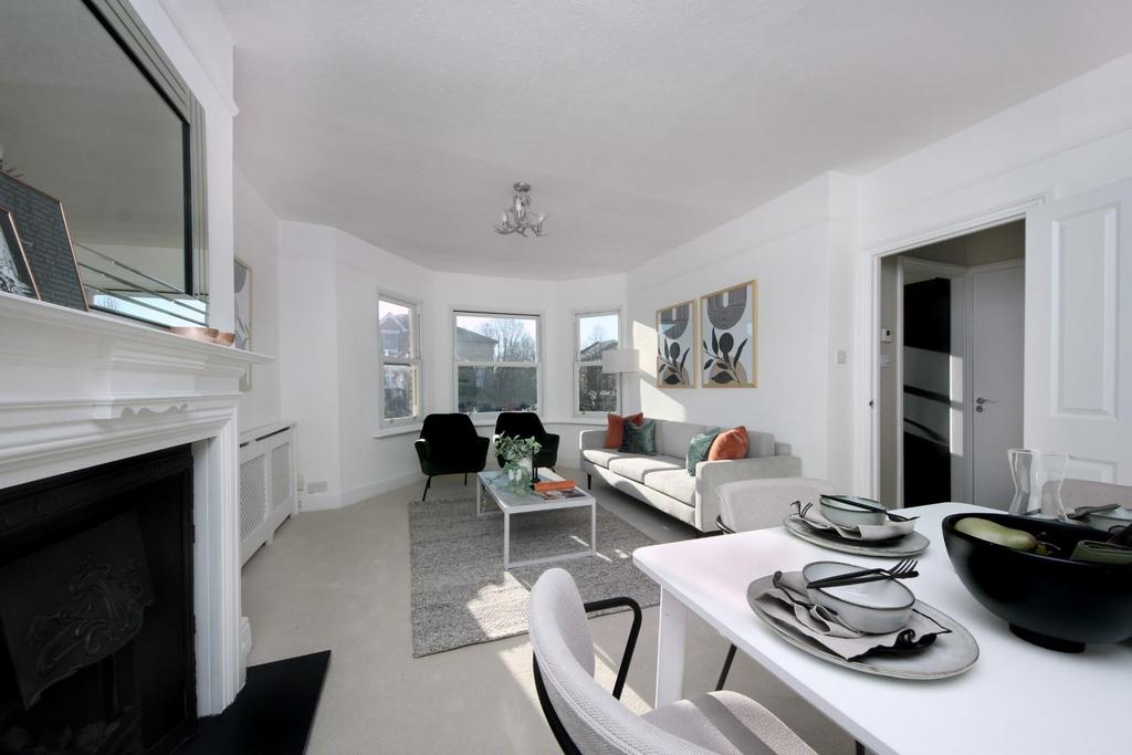 The Grove, W5 2 bed apartment for sale £585,000