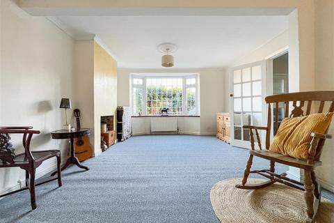 Northiam Broad Road, Hambrook, Chichester, PO18 8RG