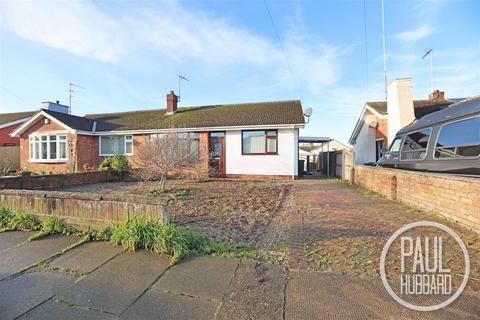 2 bedroom semi-detached bungalow for sale, Higher Drive, Oulton Broad, NR32
