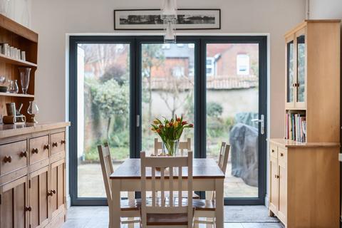 45 Albany Road, Salisbury, SP1 3YQ