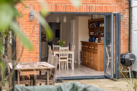 45 Albany Road, Salisbury, SP1 3YQ