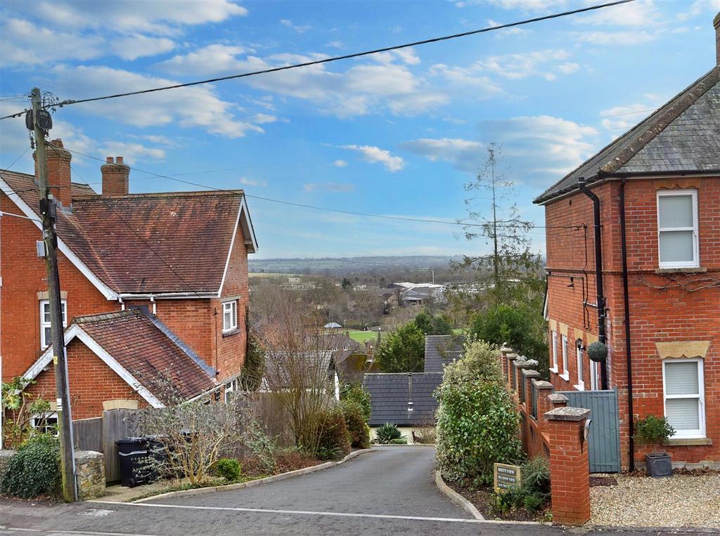 West Hill, Wincanton 3 bed detached bungalow for sale £430,000
