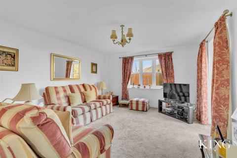 40 Avon Way, Bidford On Avon, Alcester, B50 4GP