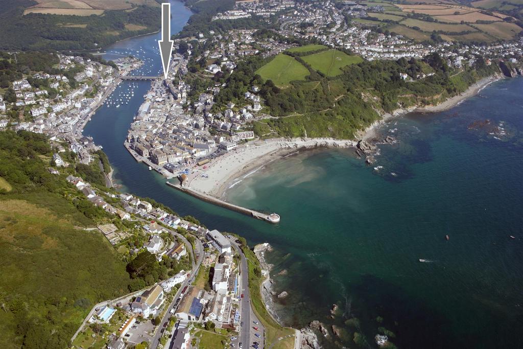 YU6 E8930©TBP Med Res Looe Aerials 230708.JPG