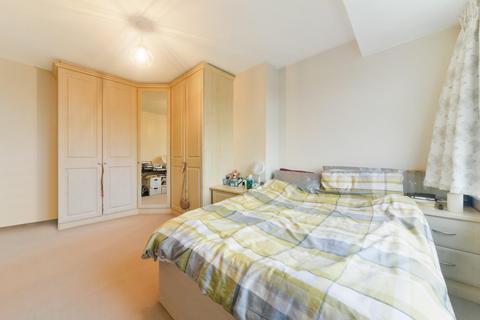 41 Preston Drive, Epsom, KT19 0AD