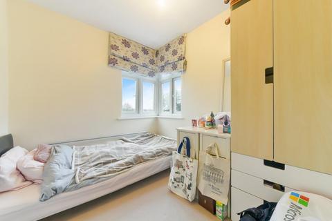 41 Preston Drive, Epsom, KT19 0AD