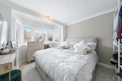 21 Welbeck Close, Epsom, KT17 2BJ