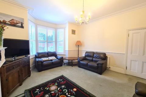 10 Springfield Road, Wallington, SM6 0BB