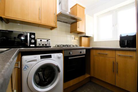Flat 14, Lime Grove Cannonbury Road, Ramsgate, CT11 9NR