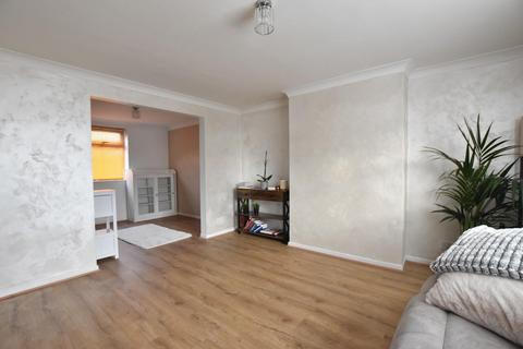 3 bedroom end of terrace house for sale, Grange Lane South, Scunthorpe