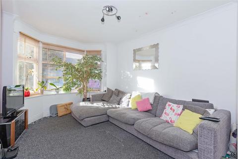 4 bedroom semi-detached house for sale, St. Andrews Road, Worthing