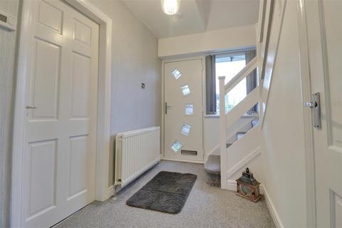 3 bedroom detached house for sale, Summerfield Grove, Baildon BD17