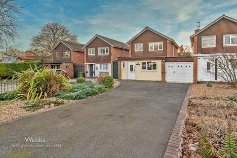 3 bedroom detached house for sale, Lynwood Close, Willenhall WV12