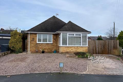 3 bedroom detached house for sale, The Crescent, Hagley