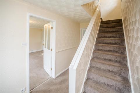 3 bedroom semi-detached house for sale, Westerley Way, Huddersfield HD8