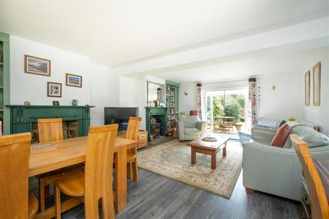 Endsleigh House, 6 Beaumont Terrace, Middle Pill, Saltash, PL12 6LH
