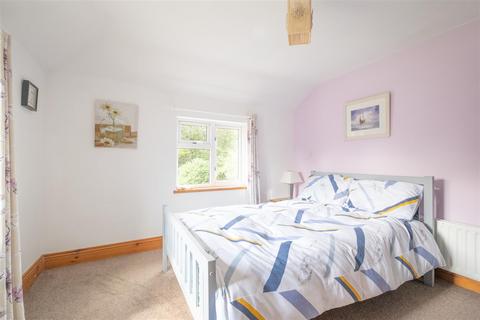 Endsleigh House, 6 Beaumont Terrace, Middle Pill, Saltash, PL12 6LH